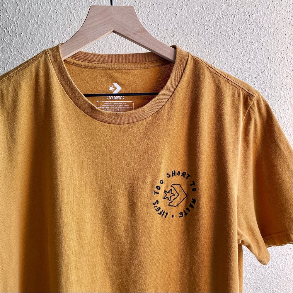 Converse tee